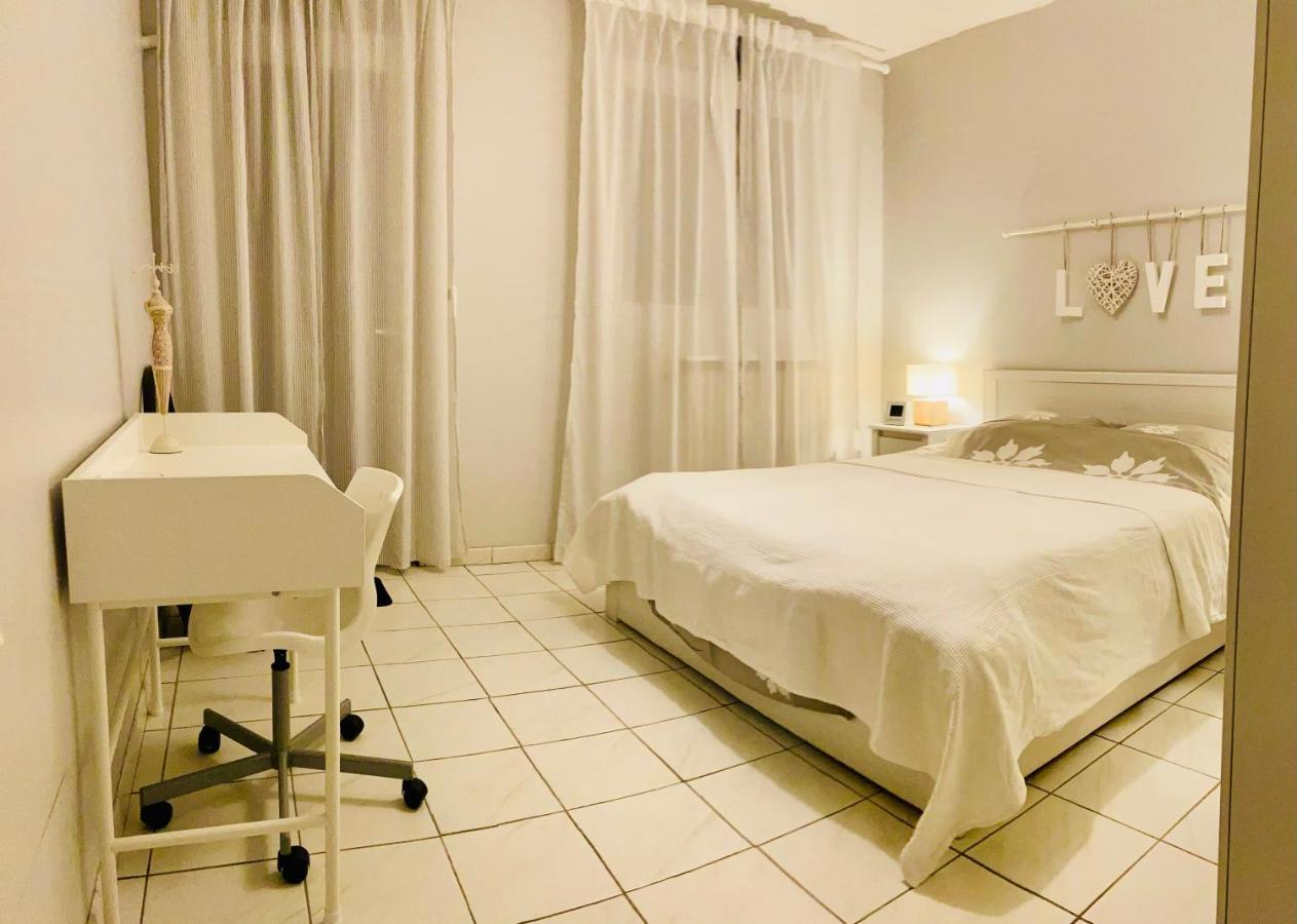 Sweet Home - 55M2 Appartment, Garden, Swimming Pool, Parking Tolosa Esterno foto