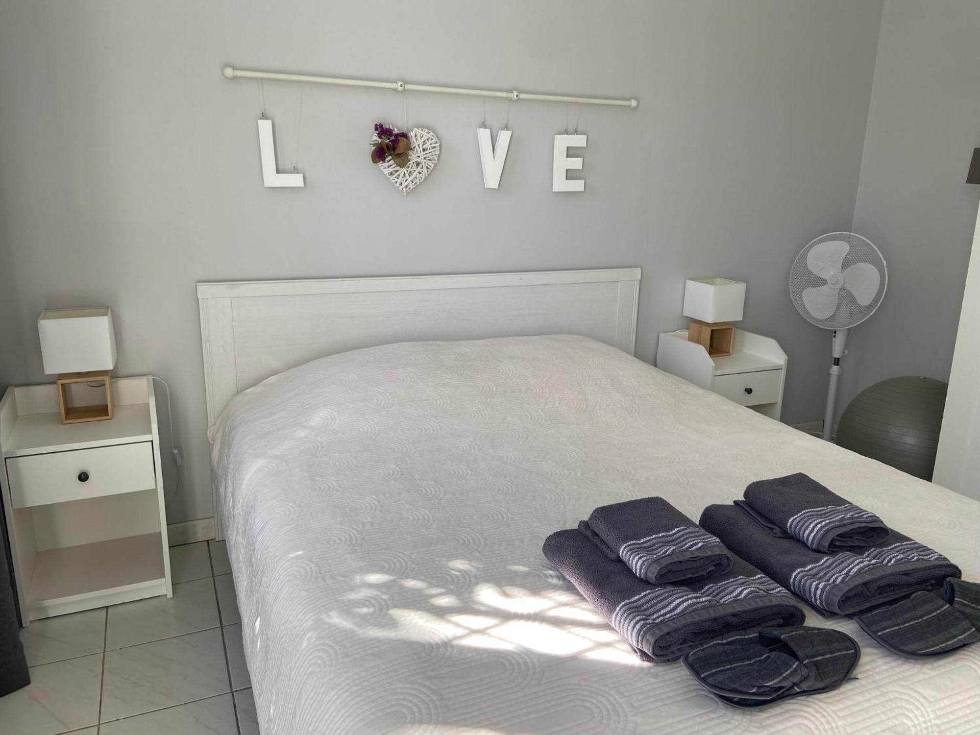 Sweet Home - 55M2 Appartment, Garden, Swimming Pool, Parking Tolosa Esterno foto